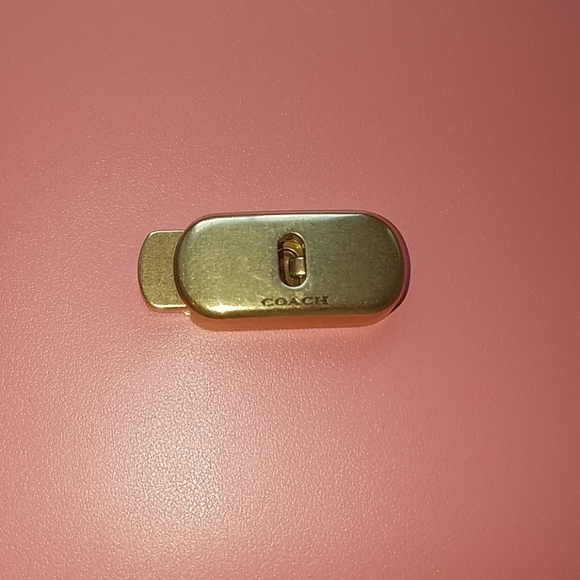 ***SOLD***Coach Tabby - Picture 14 of 16